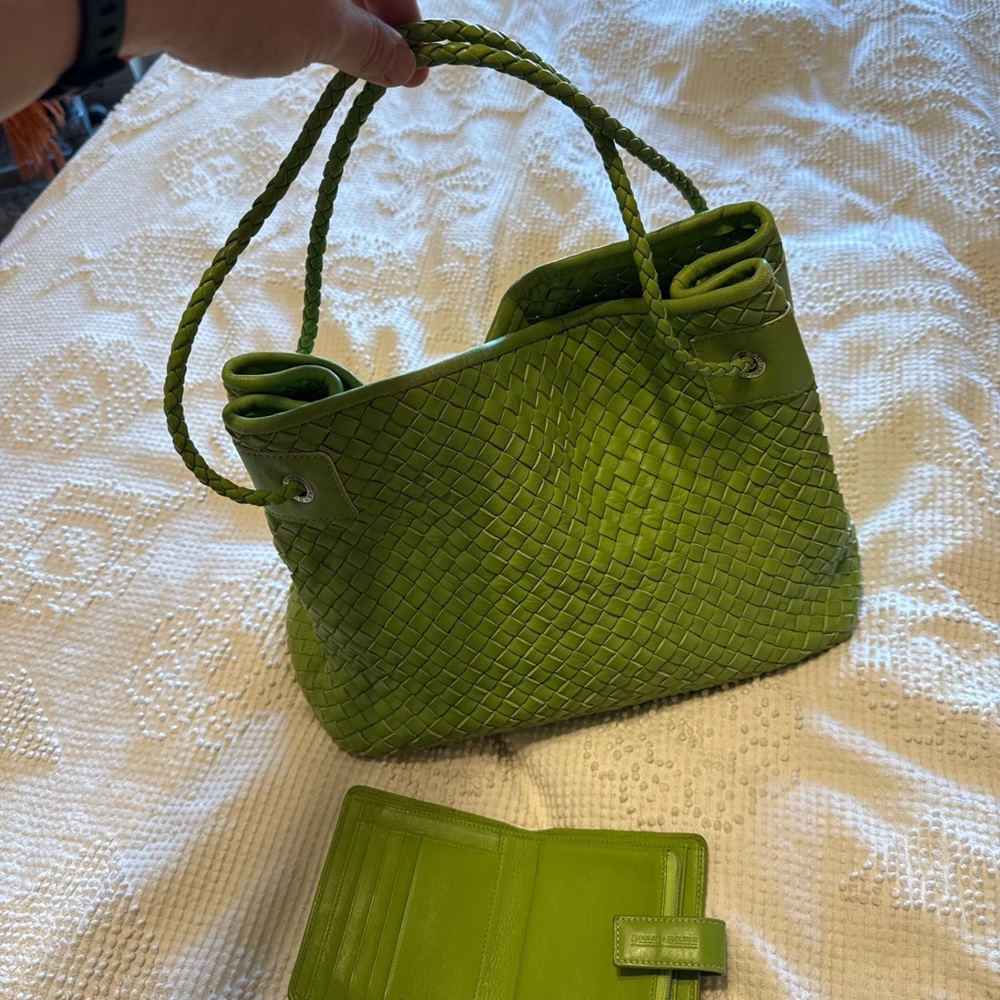 Vintage & Rare Dooney & Bourke Green Lattice Leather Shoulder Bag - Picture 5 of 9